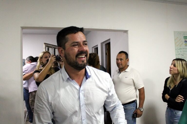 Bordet y Toledo los grandes ganadores en las PASO