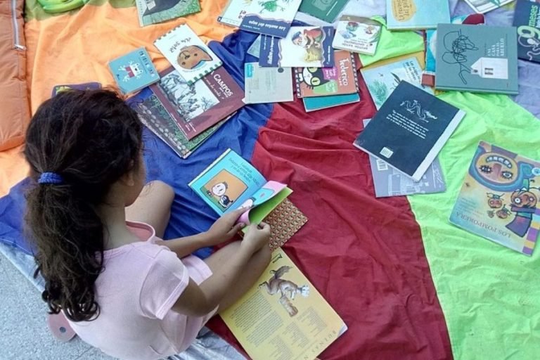 “Primeros años” habilitó el prestamo de libros