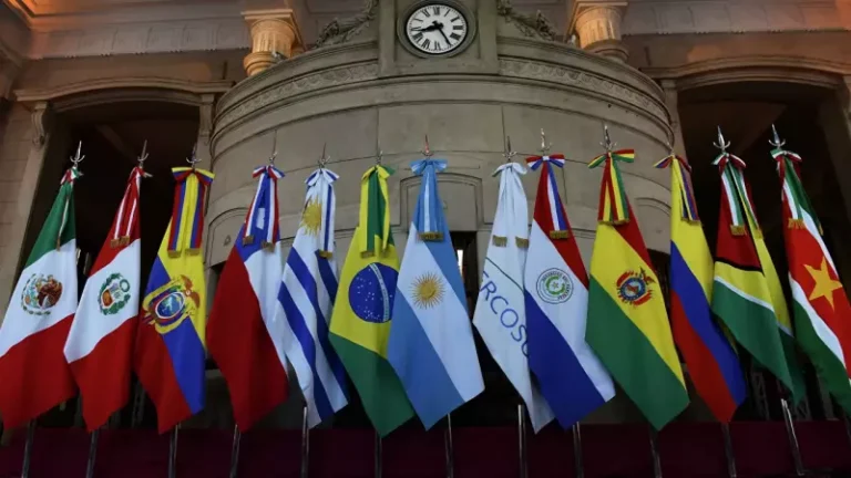 De redes, fronteras e integración