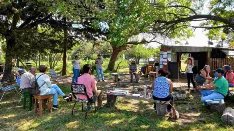 Llevan adelante un polo agroecológico de horticultores
